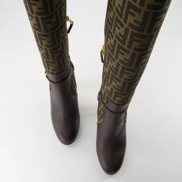 Fendi Delfina Heeled Boots